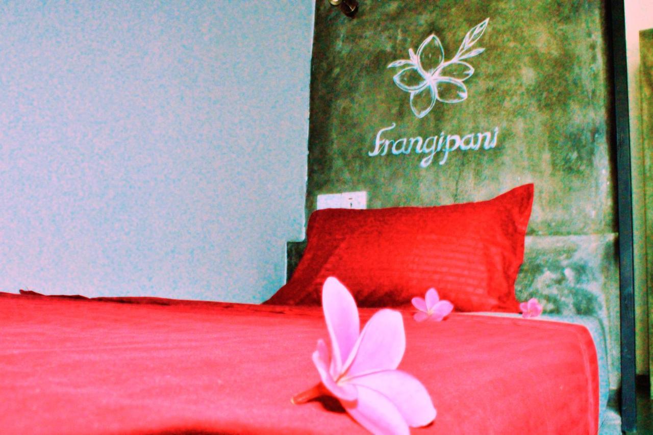 Pranaya Hiriketiya Hostel Dickwella Exterior photo