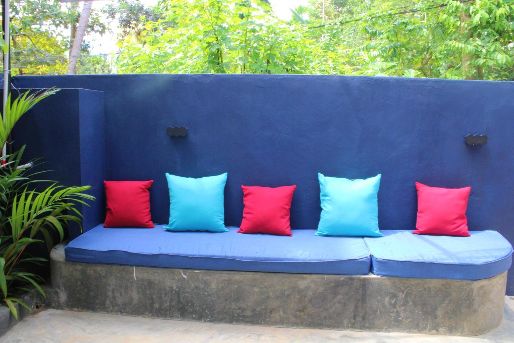 Pranaya Hiriketiya Hostel Dickwella Exterior photo