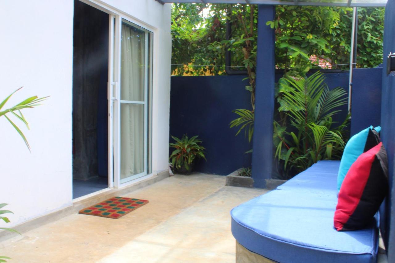 Pranaya Hiriketiya Hostel Dickwella Exterior photo